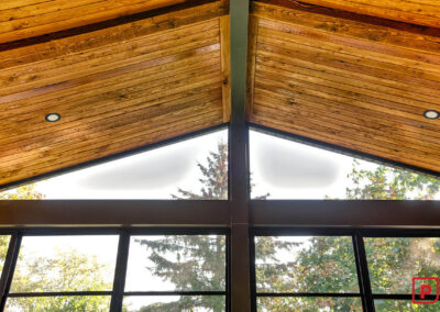 Plafond cathédrale en bois