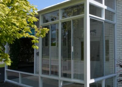 Abri d'entrée extérieure