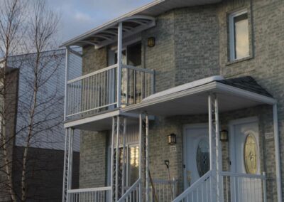 Abris pour balcon d'immeuble locatif ou multilogement - Division commerciale Tendal