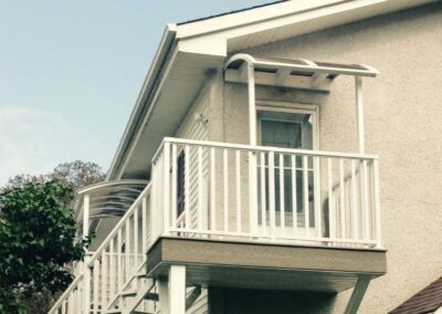 Abris de balcon et d'entrée supérieure- Division commerciale Tendal