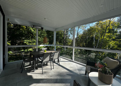 Solarium avec système de verre AIKA